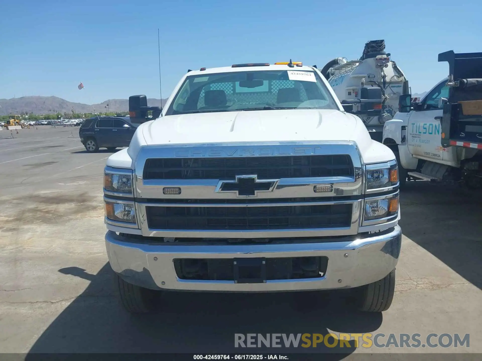 12 Photograph of a damaged car 1HTKJPVM2PH699382 CHEVROLET SILVERADO MD 2023
