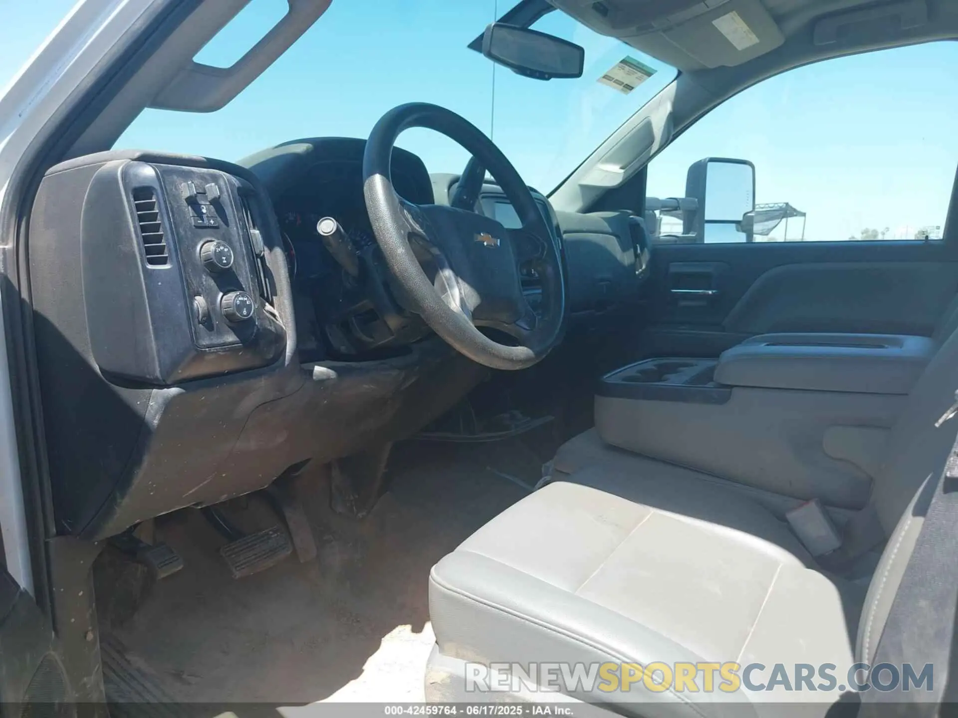 6 Photograph of a damaged car 1HTKJPVM2PH699382 CHEVROLET SILVERADO MD 2023