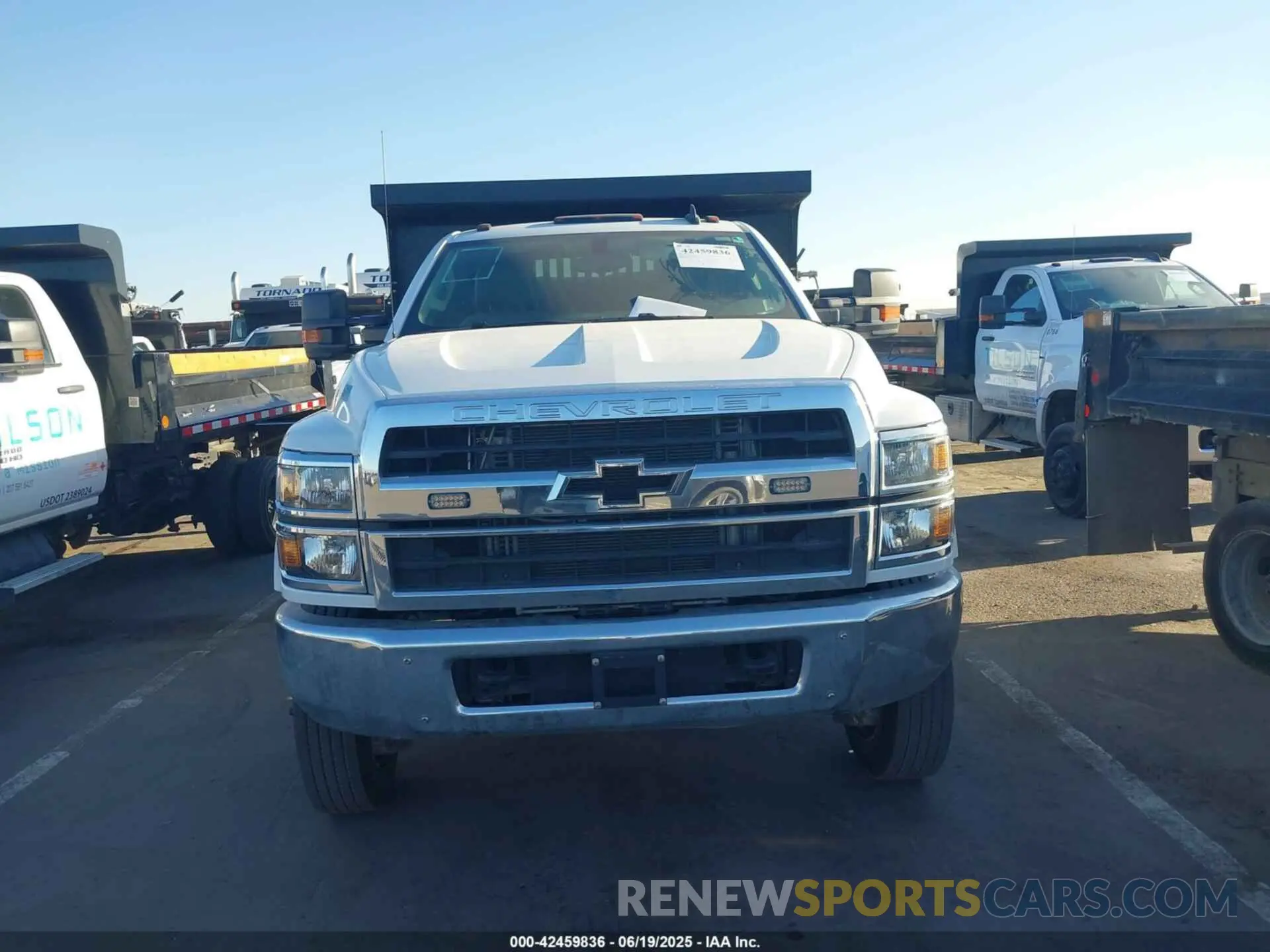 12 Photograph of a damaged car 1HTKJPVM3PH508035 CHEVROLET SILVERADO MD 2023
