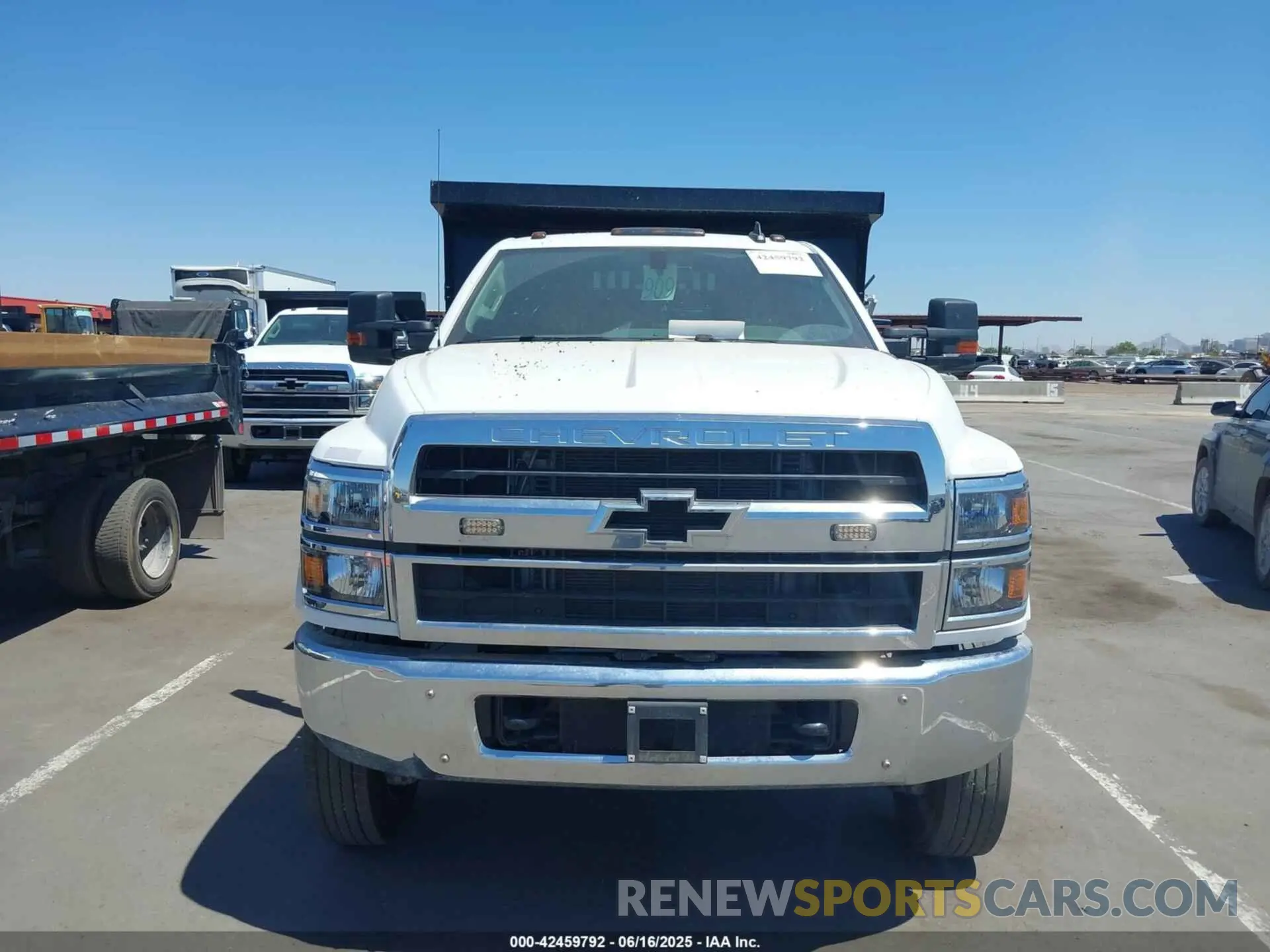 12 Photograph of a damaged car 1HTKJPVM4PH508108 CHEVROLET SILVERADO MD 2023