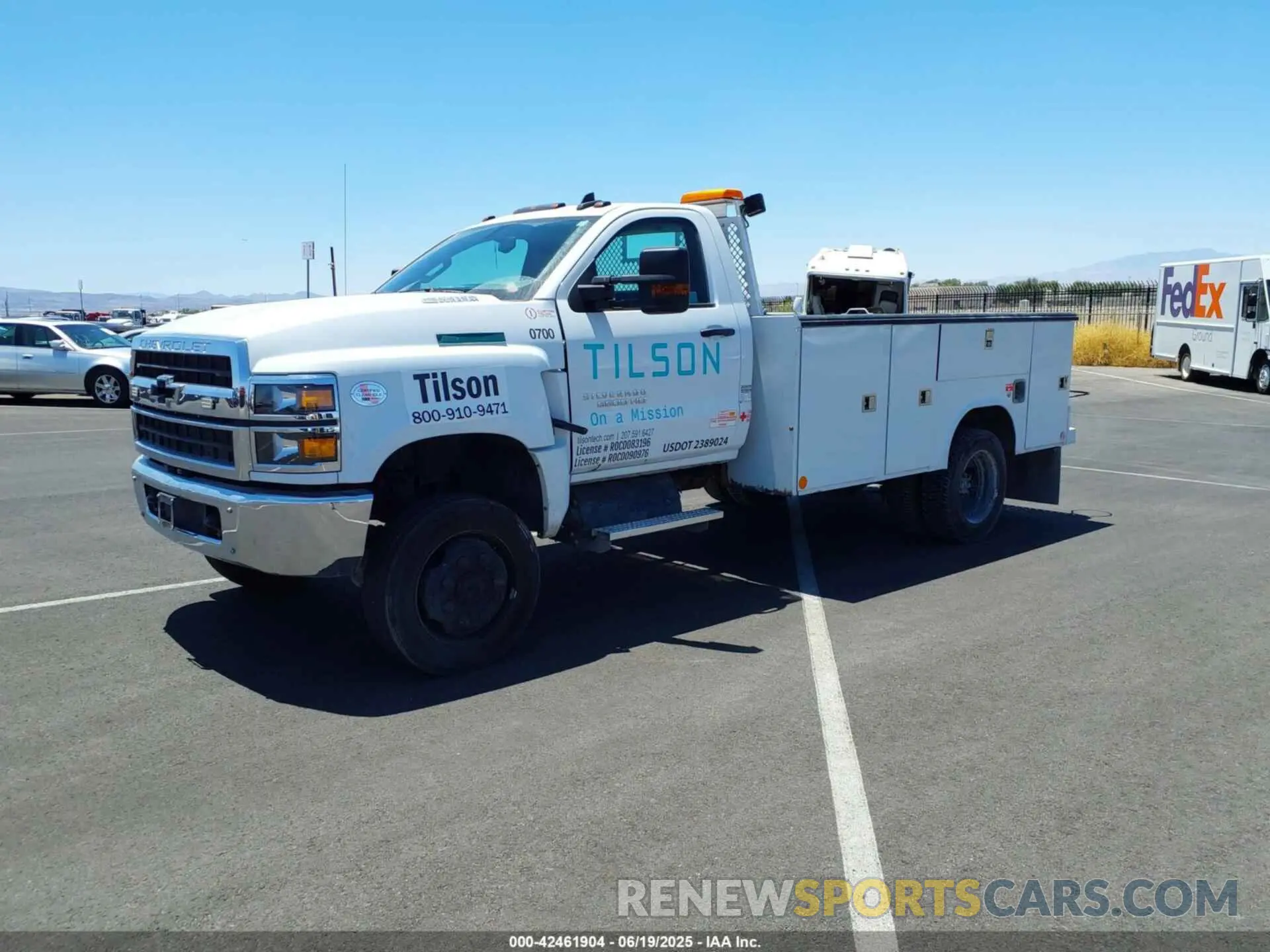 2 Photograph of a damaged car 1HTKJPVM5PH333562 CHEVROLET SILVERADO MD 2023