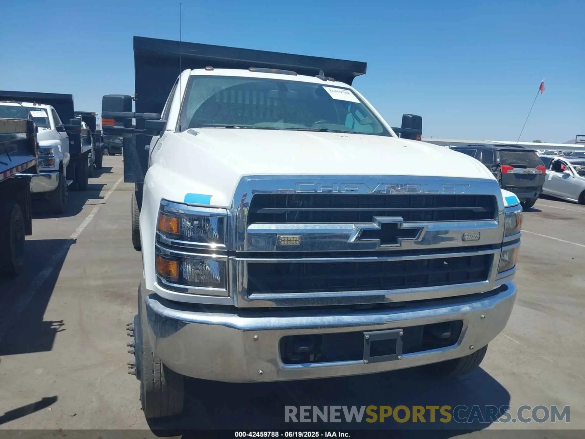 11 Photograph of a damaged car 1HTKJPVM5PH507484 CHEVROLET SILVERADO MD 2023