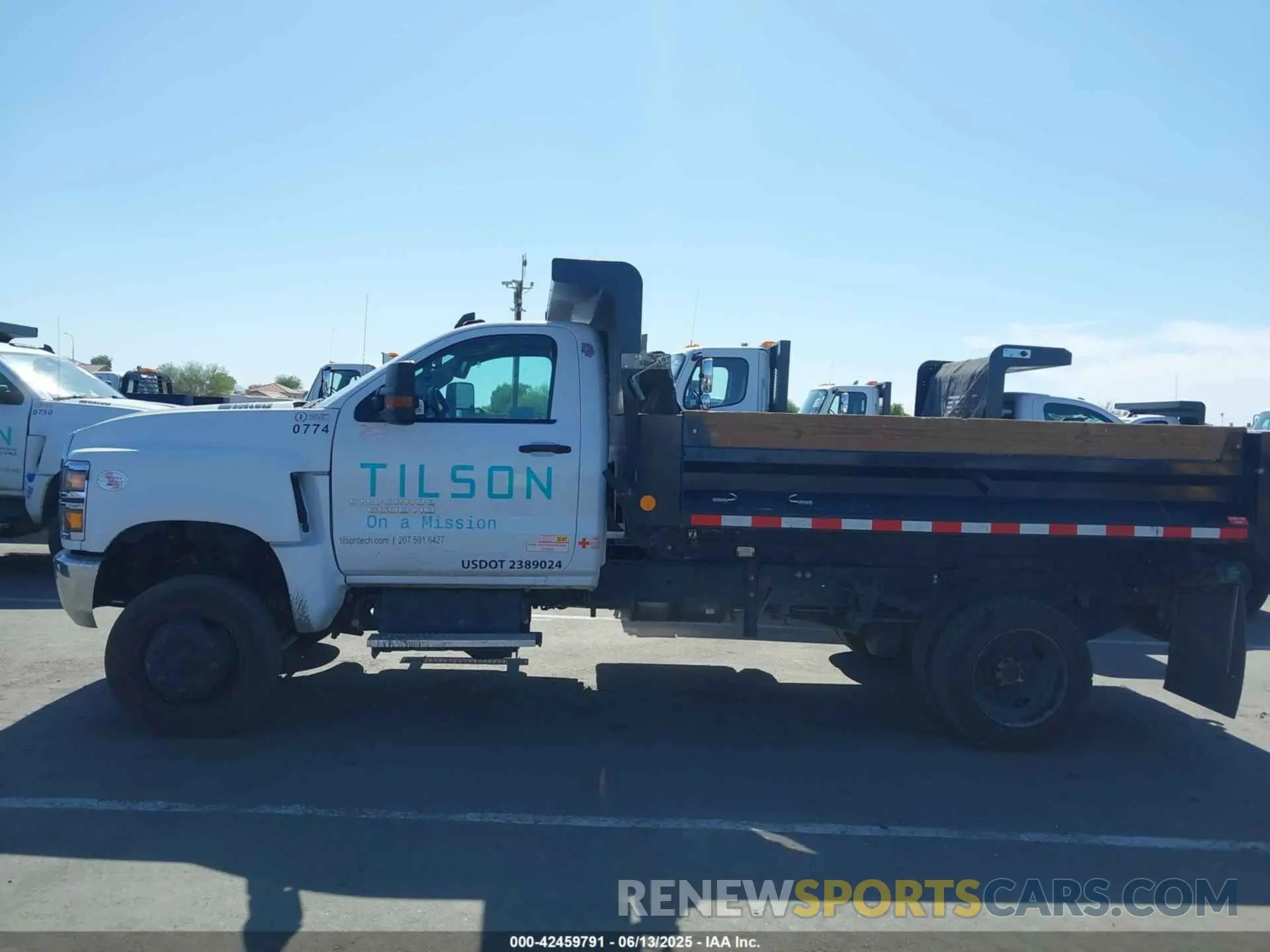 13 Photograph of a damaged car 1HTKJPVM5PH508022 CHEVROLET SILVERADO MD 2023