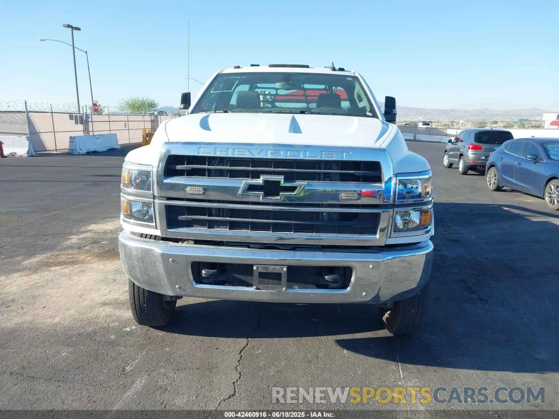 11 Photograph of a damaged car 1HTKJPVM5PH699375 CHEVROLET SILVERADO MD 2023