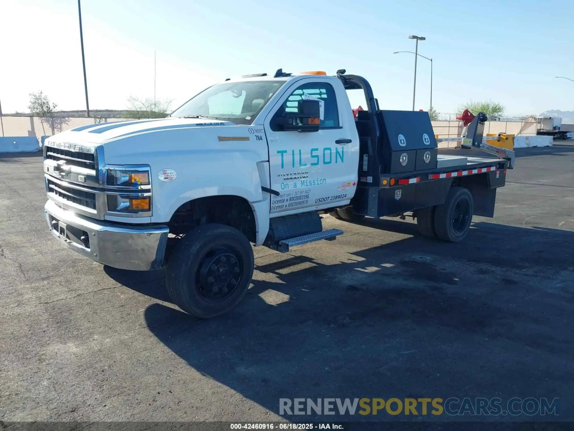 2 Photograph of a damaged car 1HTKJPVM5PH699375 CHEVROLET SILVERADO MD 2023