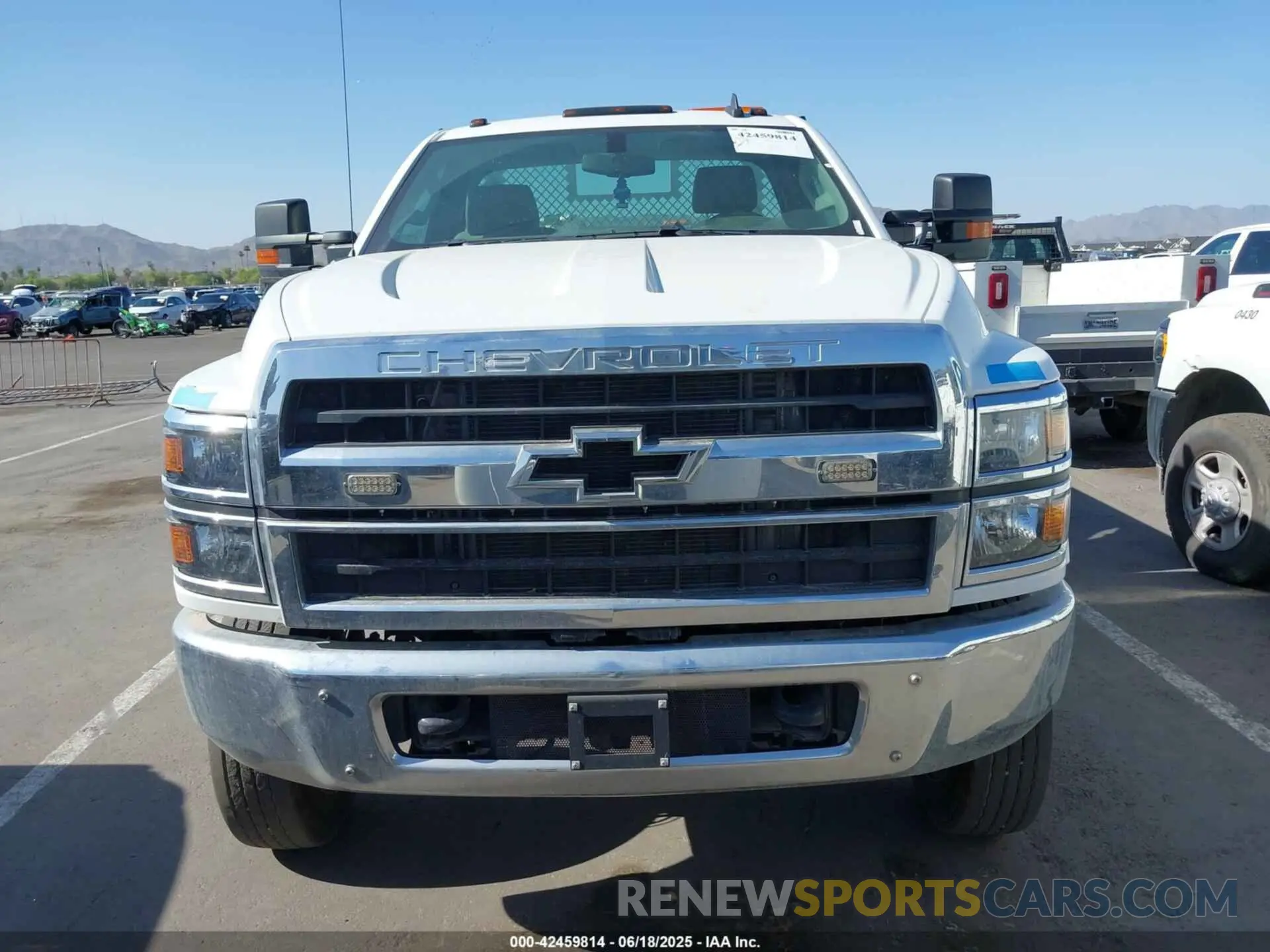 11 Photograph of a damaged car 1HTKJPVM6PH130941 CHEVROLET SILVERADO MD 2023