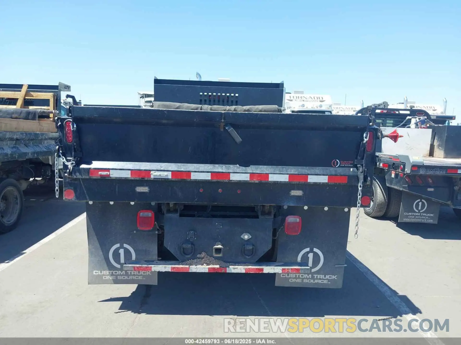 15 Photograph of a damaged car 1HTKJPVM6PH219067 CHEVROLET SILVERADO MD 2023