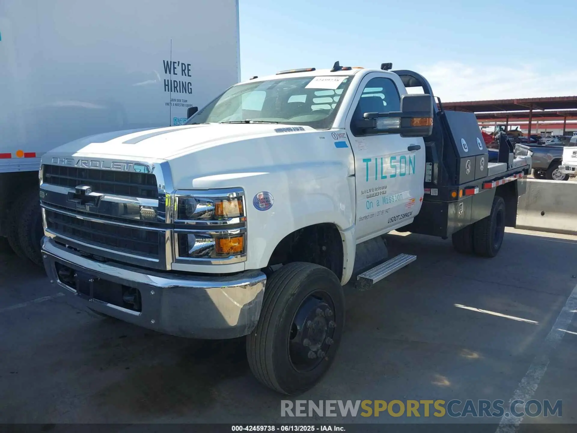 2 Photograph of a damaged car 1HTKJPVM6PH333568 CHEVROLET SILVERADO MD 2023