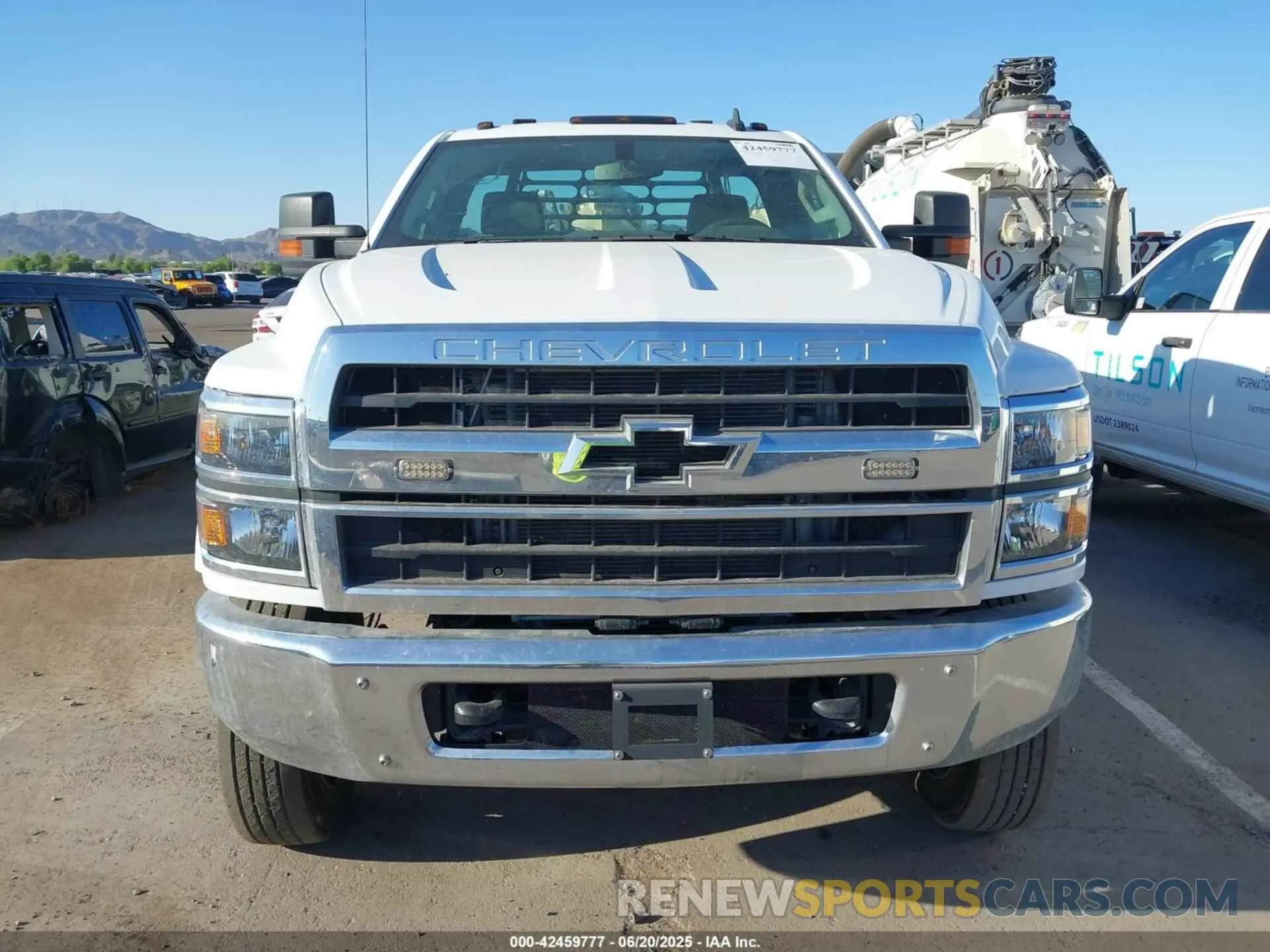 12 Photograph of a damaged car 1HTKJPVM6PH357966 CHEVROLET SILVERADO MD 2023