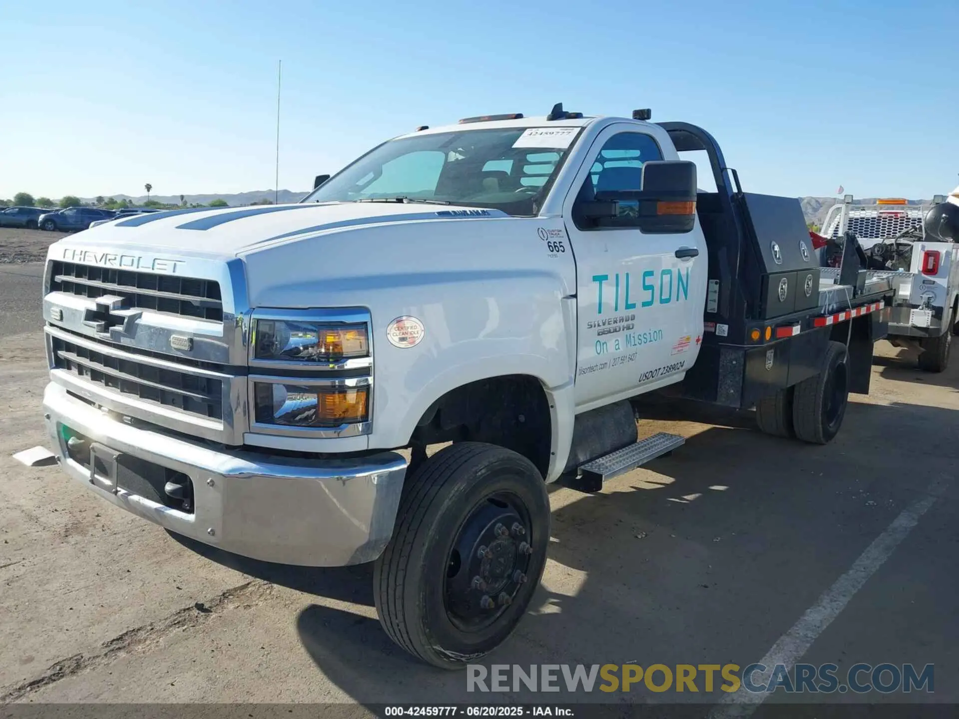 2 Photograph of a damaged car 1HTKJPVM6PH357966 CHEVROLET SILVERADO MD 2023