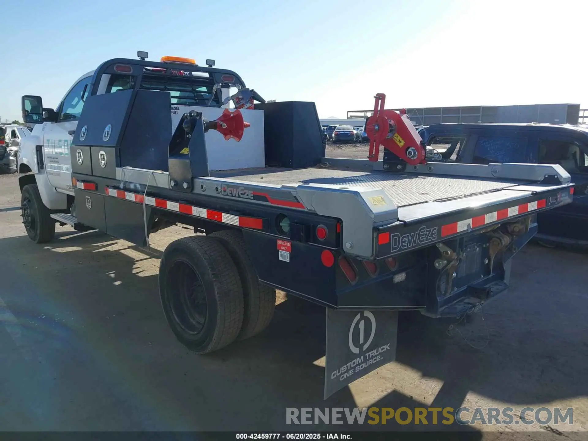 3 Photograph of a damaged car 1HTKJPVM6PH357966 CHEVROLET SILVERADO MD 2023