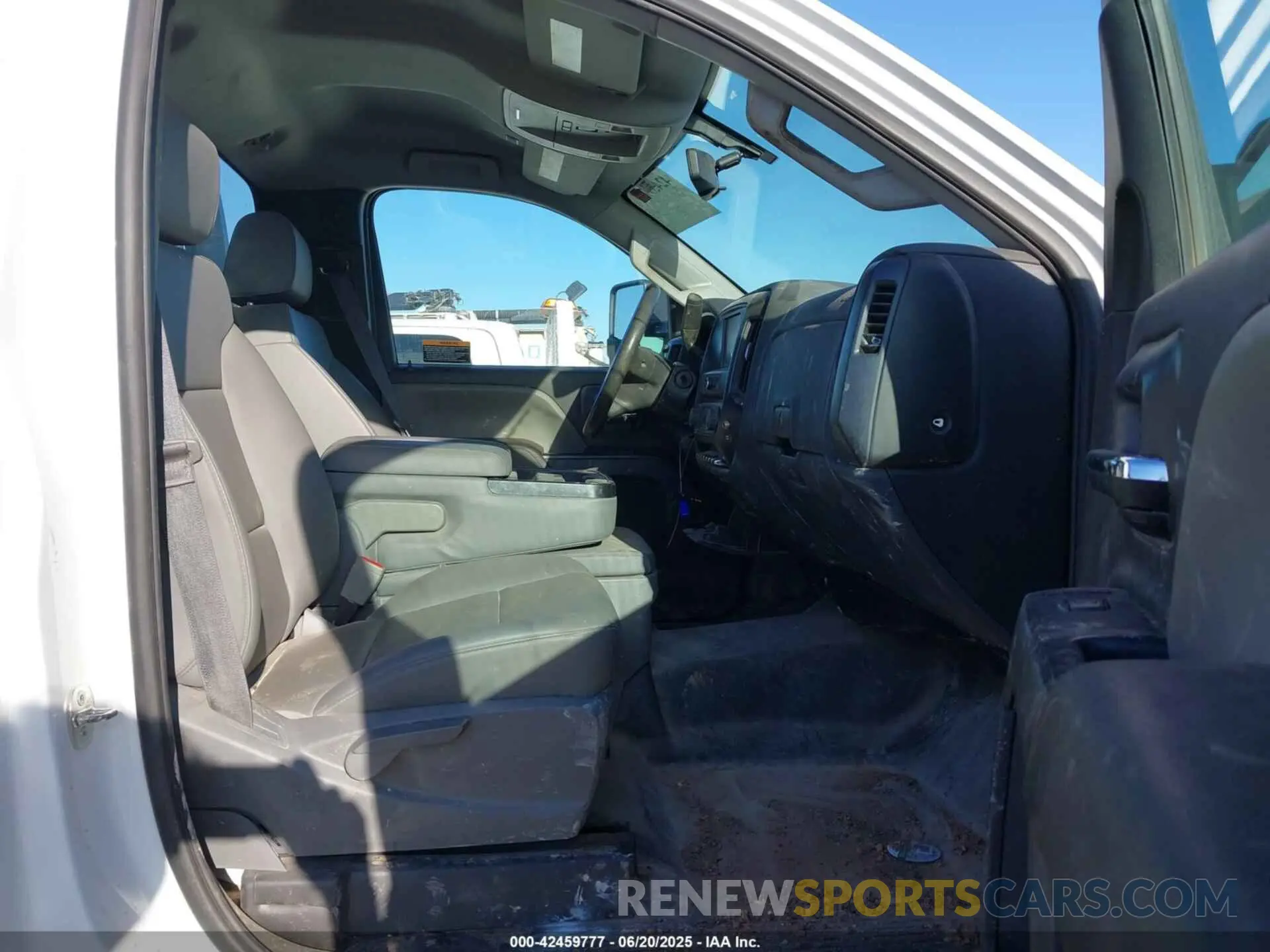 7 Photograph of a damaged car 1HTKJPVM6PH357966 CHEVROLET SILVERADO MD 2023