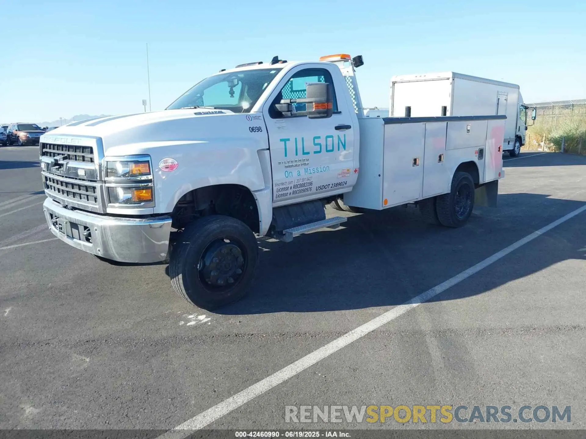 2 Photograph of a damaged car 1HTKJPVM7PH699376 CHEVROLET SILVERADO MD 2023