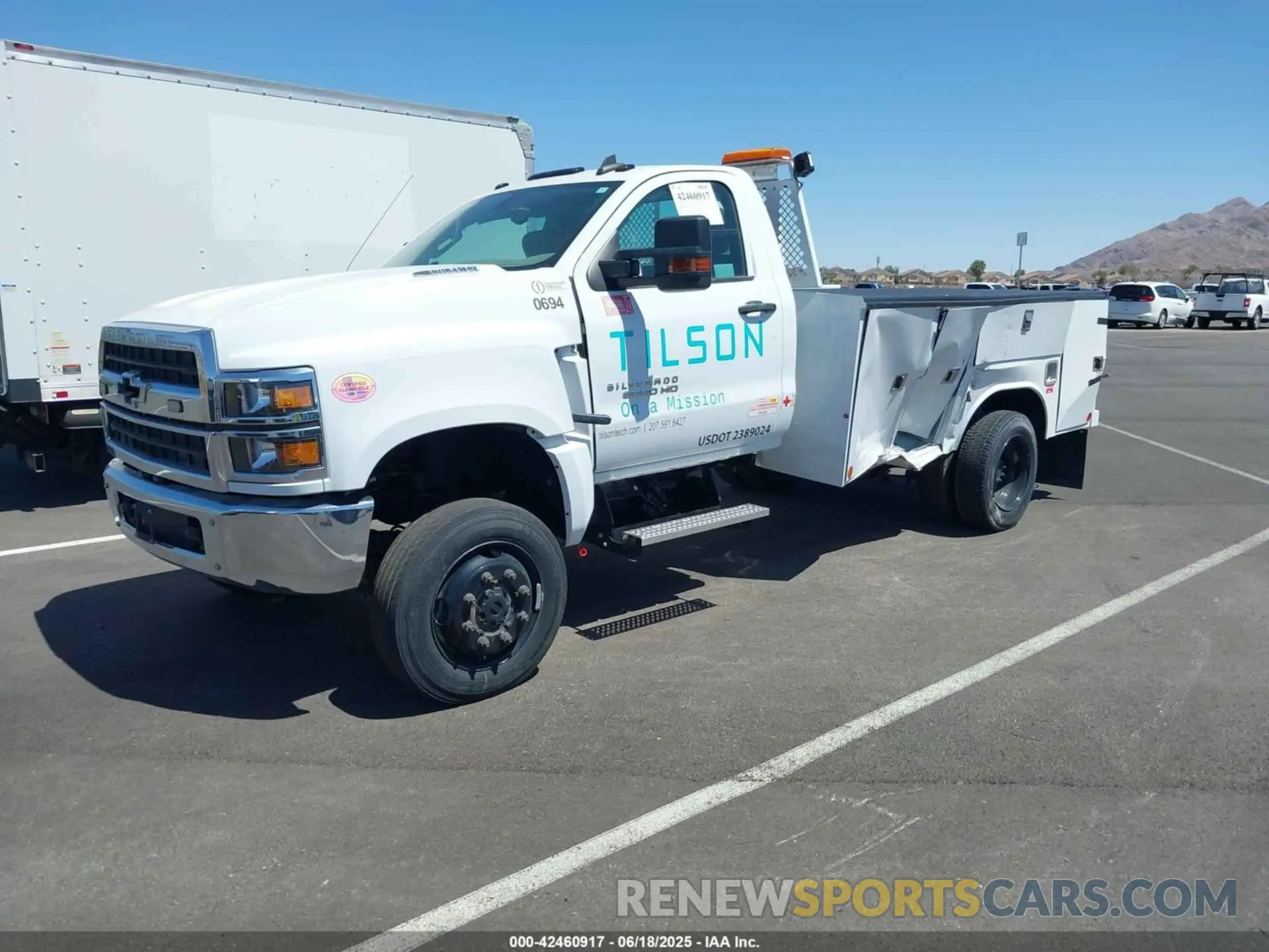 2 Photograph of a damaged car 1HTKJPVM8PH130939 CHEVROLET SILVERADO MD 2023