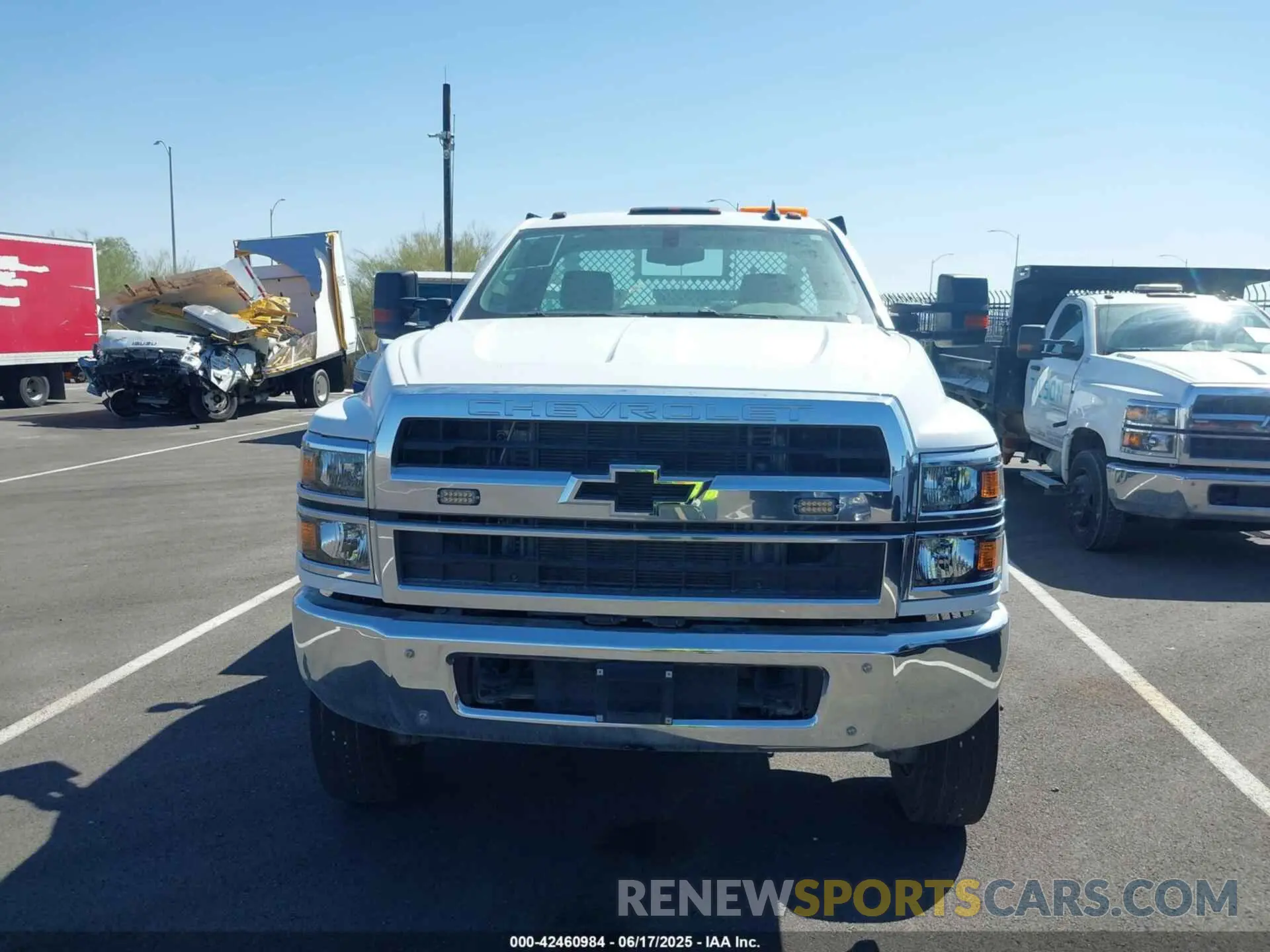 11 Photograph of a damaged car 1HTKJPVM9PH125636 CHEVROLET SILVERADO MD 2023