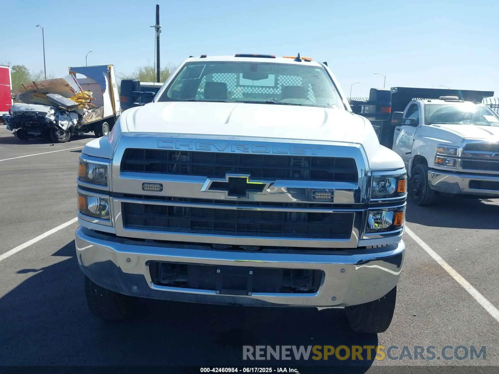 12 Photograph of a damaged car 1HTKJPVM9PH125636 CHEVROLET SILVERADO MD 2023