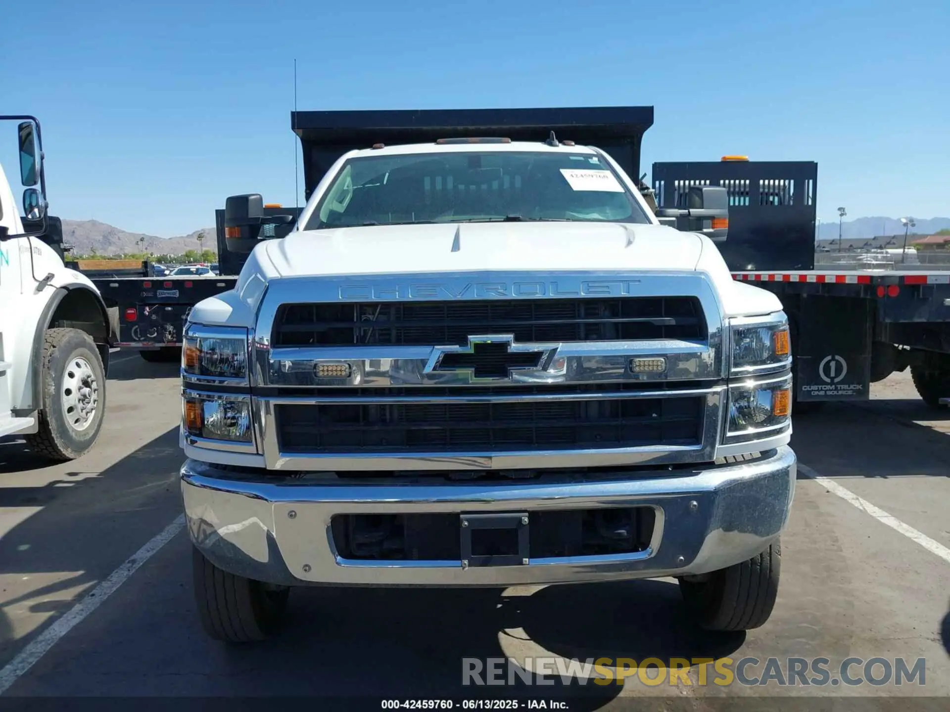 11 Photograph of a damaged car 1HTKJPVMXPH218536 CHEVROLET SILVERADO MD 2023