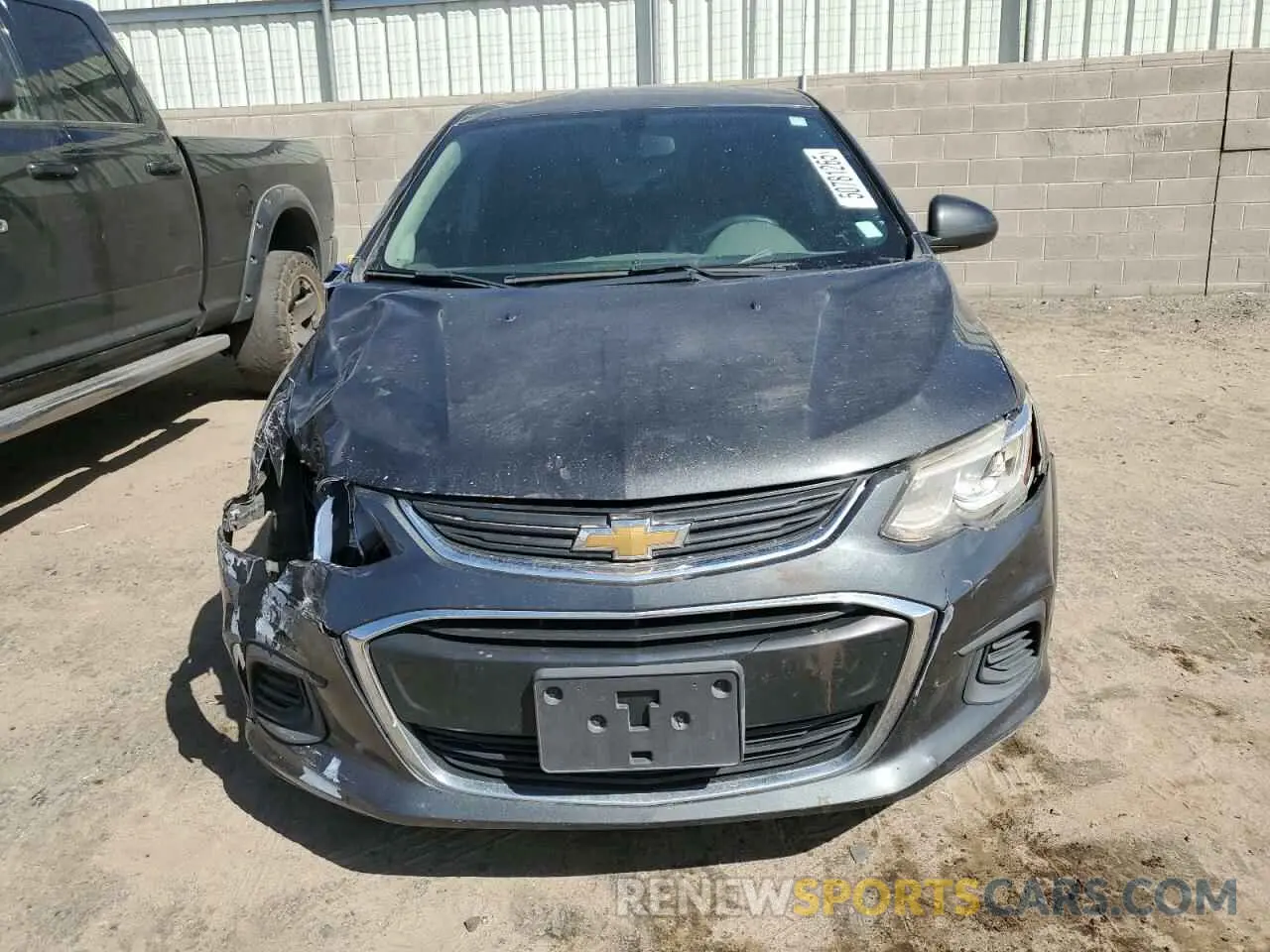 5 Photograph of a damaged car 1G1JB5SB3K4136220 CHEVROLET SONIC 2019