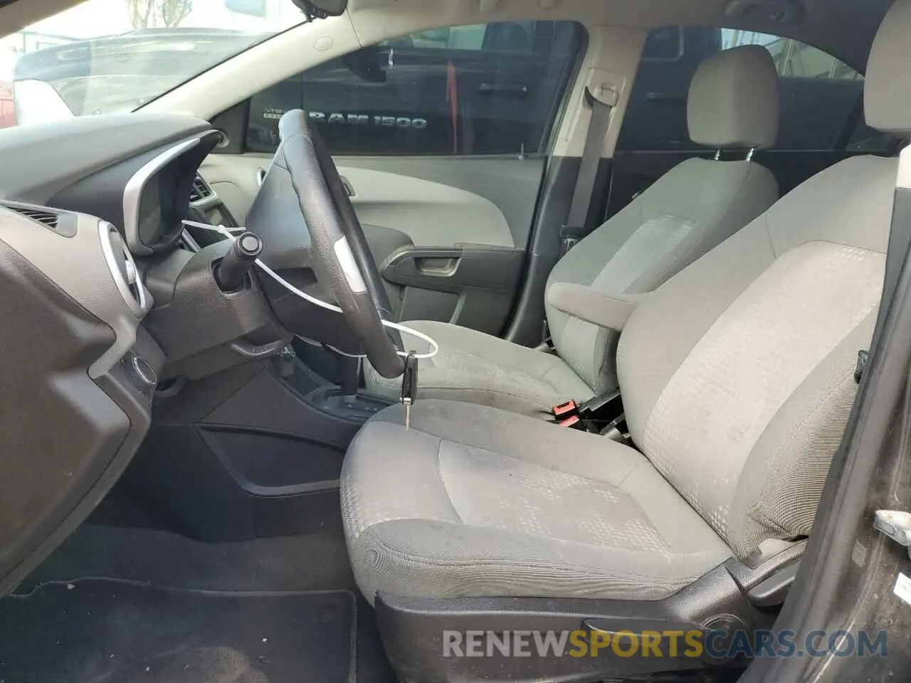 7 Photograph of a damaged car 1G1JB5SB3K4136220 CHEVROLET SONIC 2019