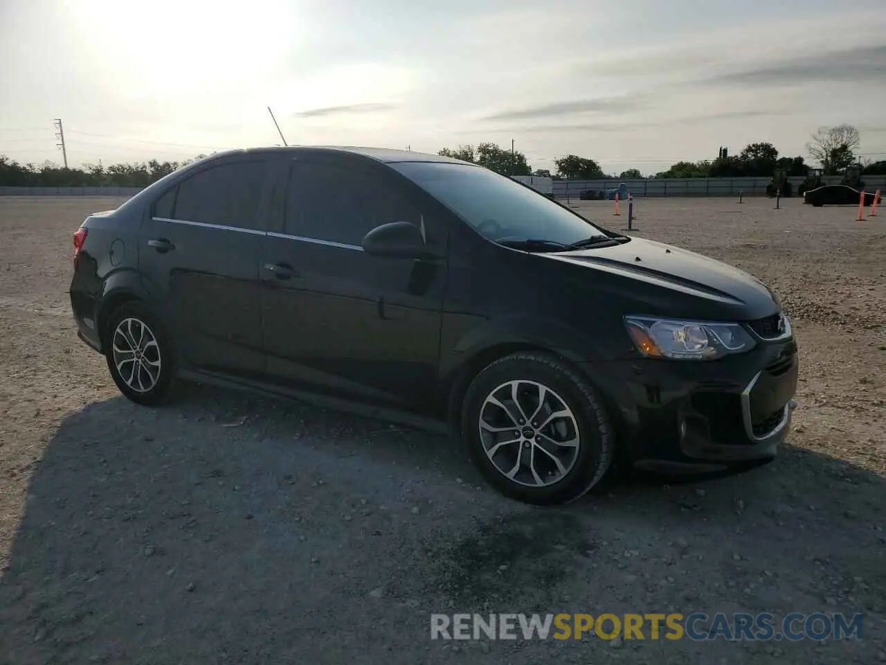 4 Photograph of a damaged car 1G1JD5SB1K4142513 CHEVROLET SONIC 2019