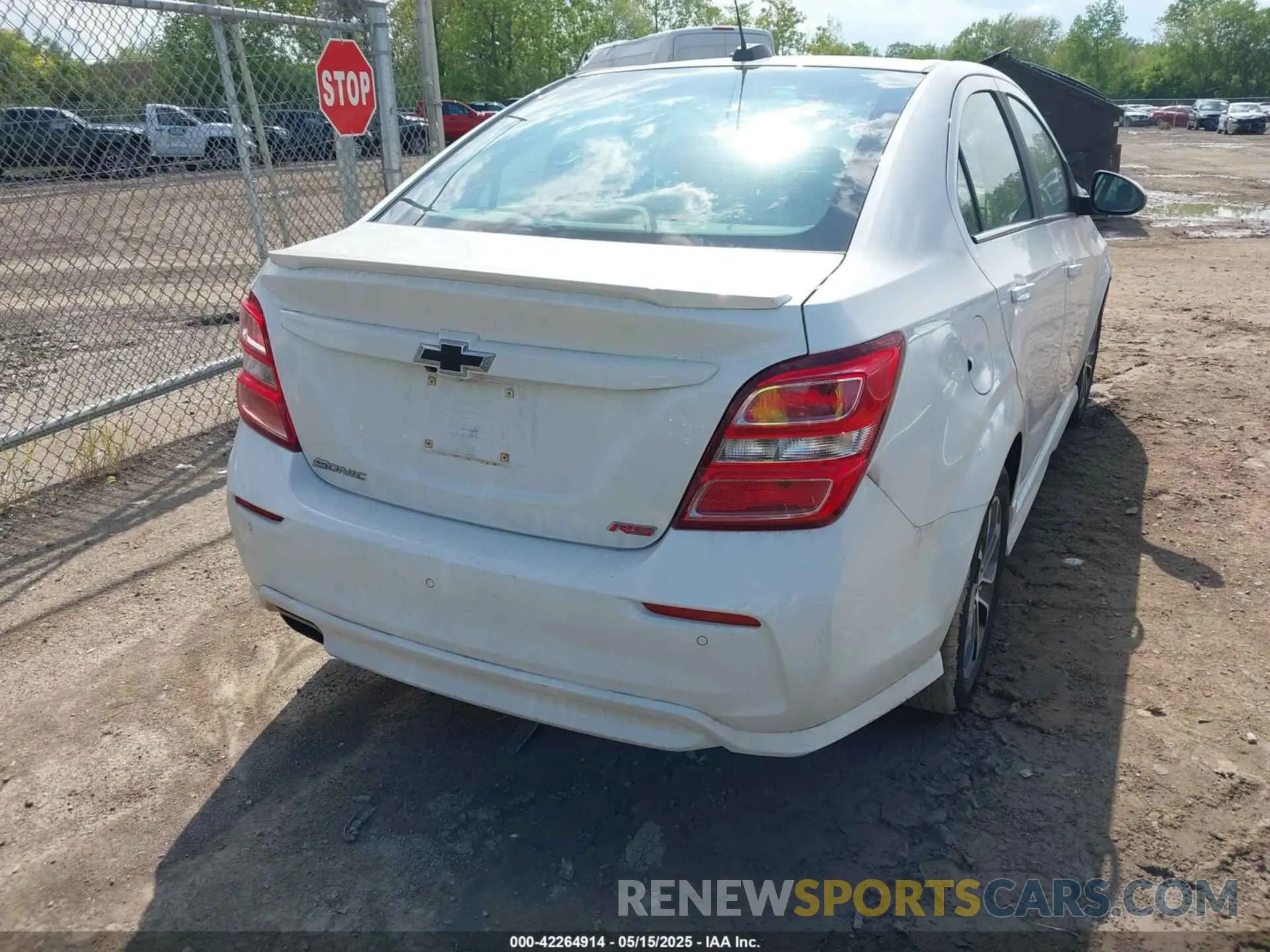 4 Photograph of a damaged car 1G1JD5SB1K4148053 CHEVROLET SONIC 2019