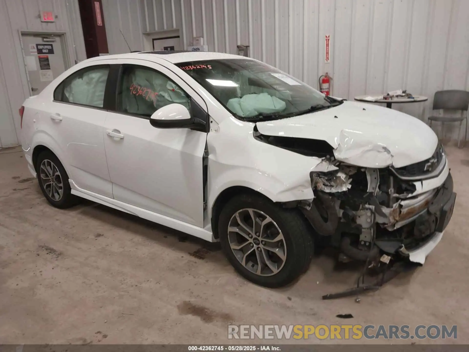 1 Photograph of a damaged car 1G1JD5SB3K4148085 CHEVROLET SONIC 2019