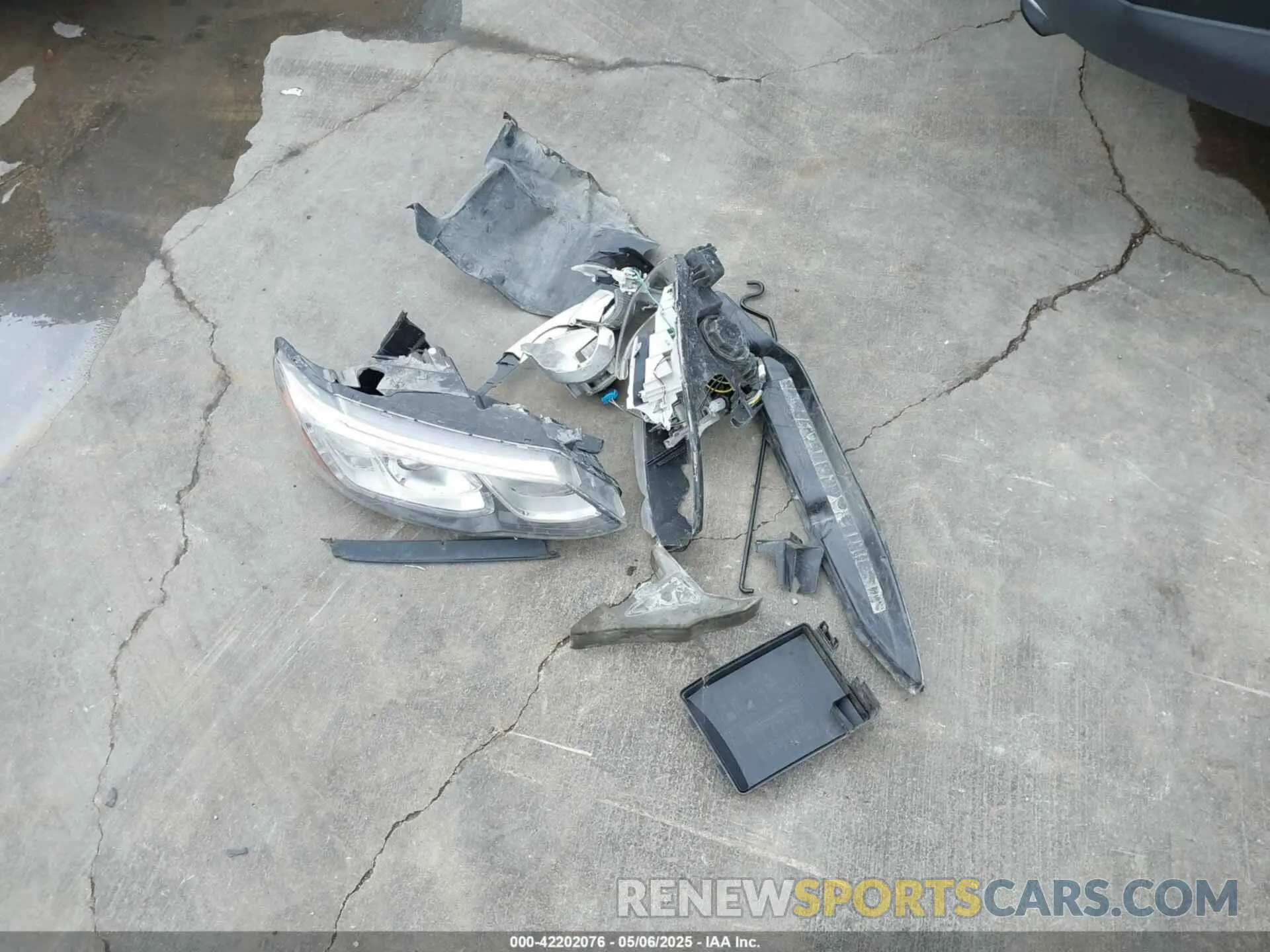 12 Photograph of a damaged car 1G1JD5SB7K4143486 CHEVROLET SONIC 2019