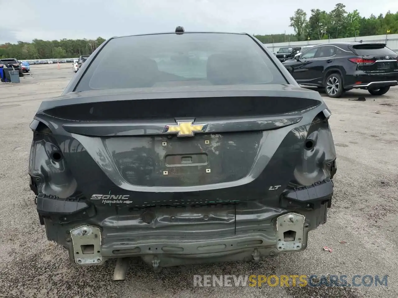6 Photograph of a damaged car 1G1JD5SB8K4149409 CHEVROLET SONIC 2019