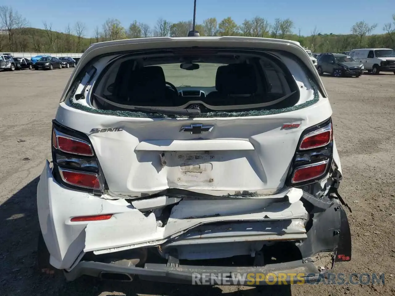 6 Photograph of a damaged car 1G1JD6SB0K4104714 CHEVROLET SONIC 2019