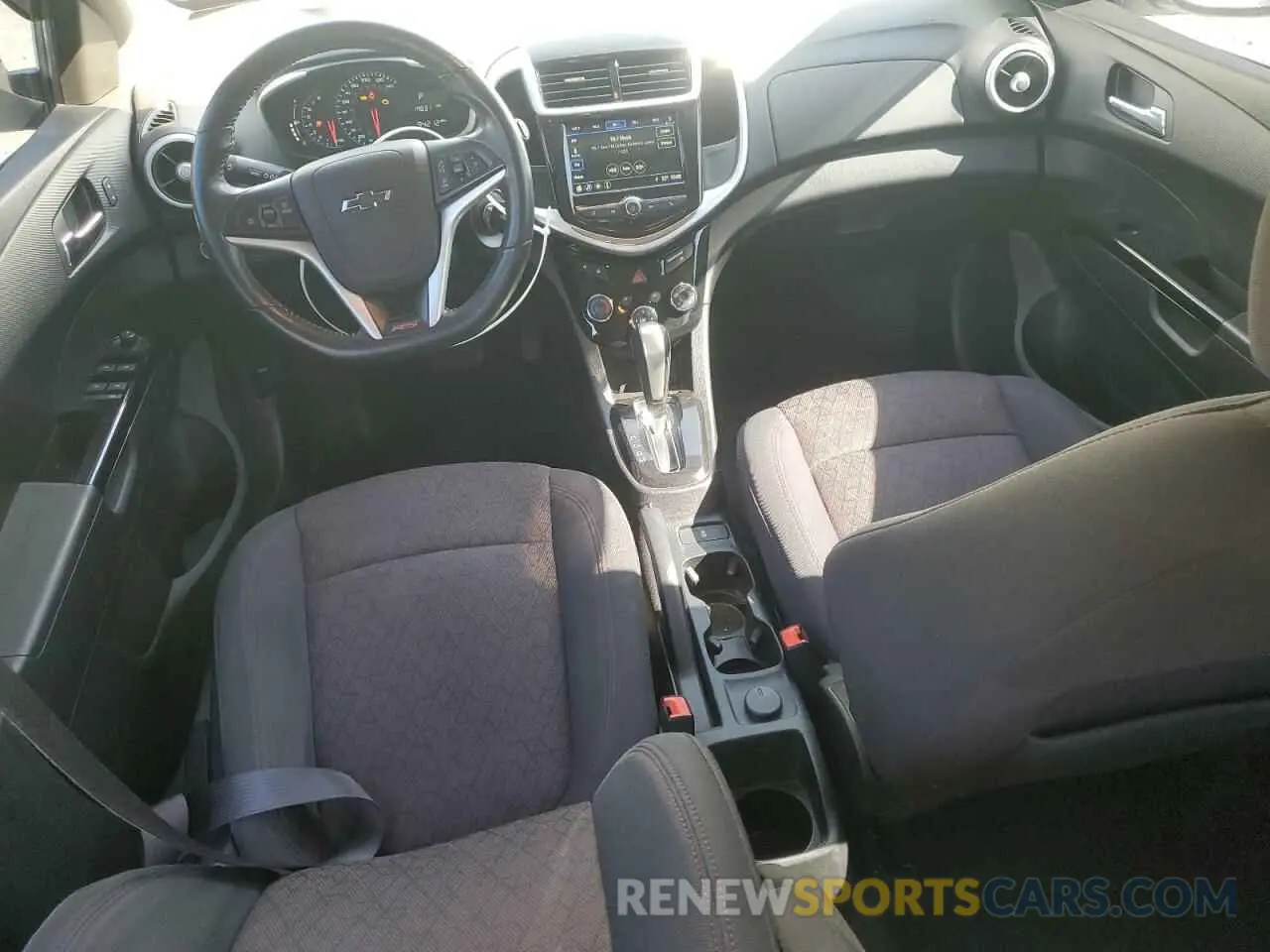 8 Photograph of a damaged car 1G1JD6SB0K4104714 CHEVROLET SONIC 2019