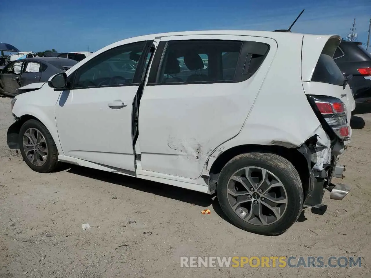 2 Photograph of a damaged car 1G1JD6SB0K4118144 CHEVROLET SONIC 2019