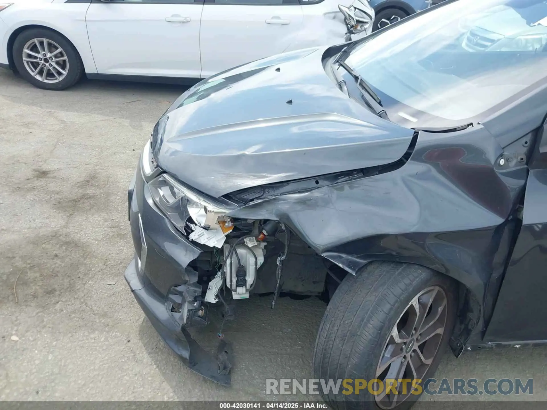 6 Photograph of a damaged car 1G1JD6SB9K4111824 CHEVROLET SONIC 2019
