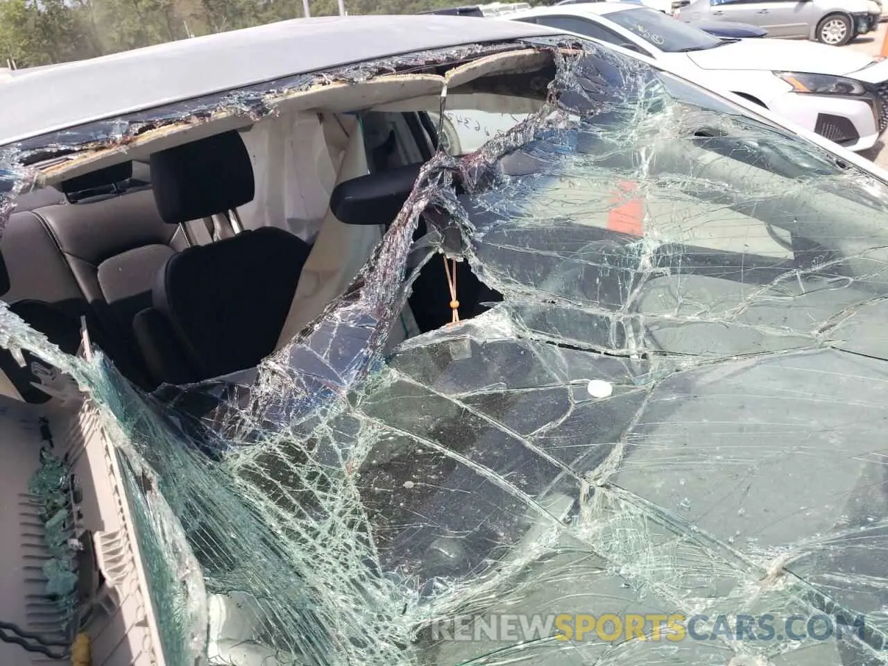 8 Photograph of a damaged car 1G1JF5SB5K4122176 CHEVROLET SONIC 2019