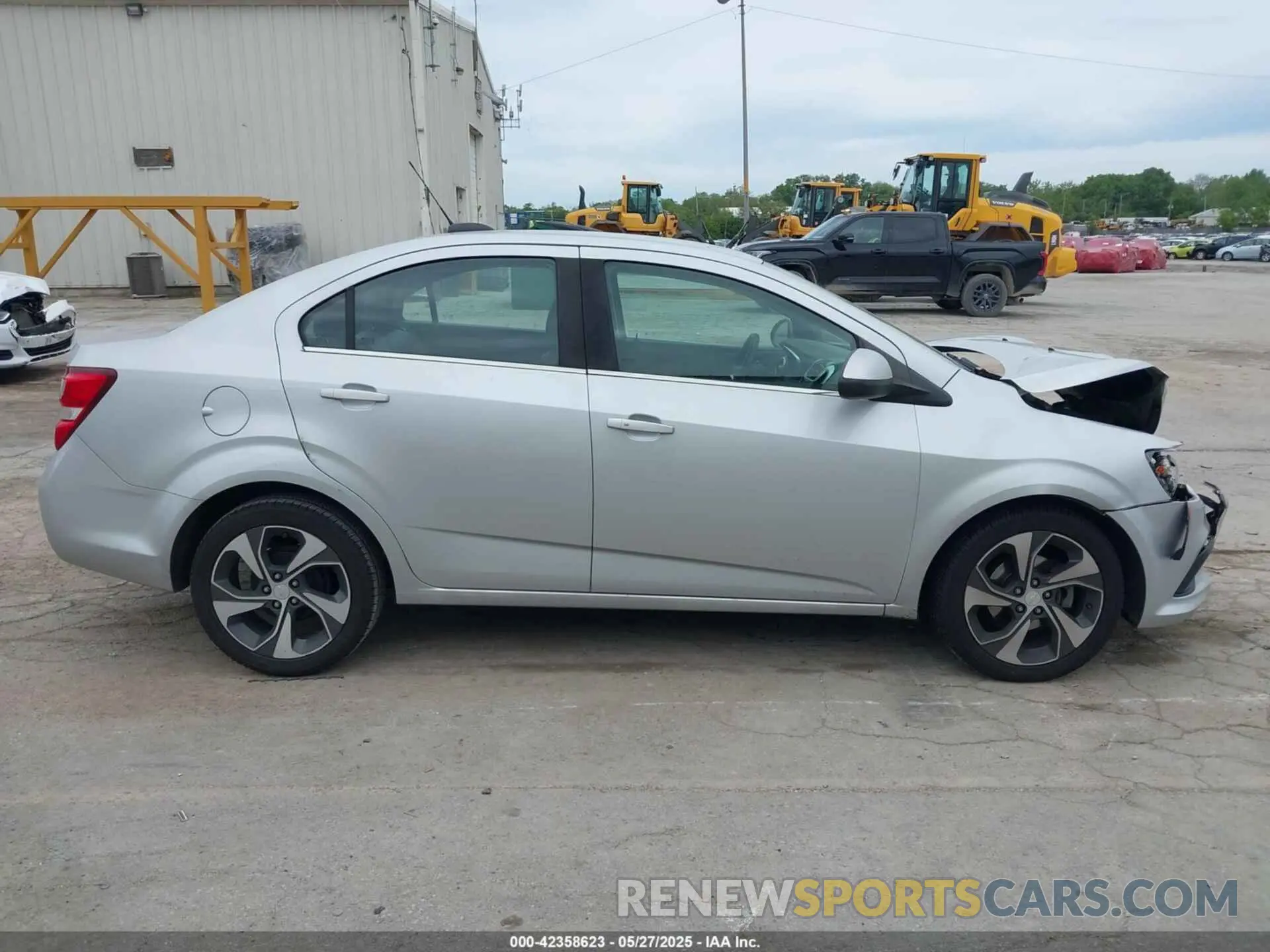 14 Photograph of a damaged car 1G1JF5SB9K4121032 CHEVROLET SONIC 2019