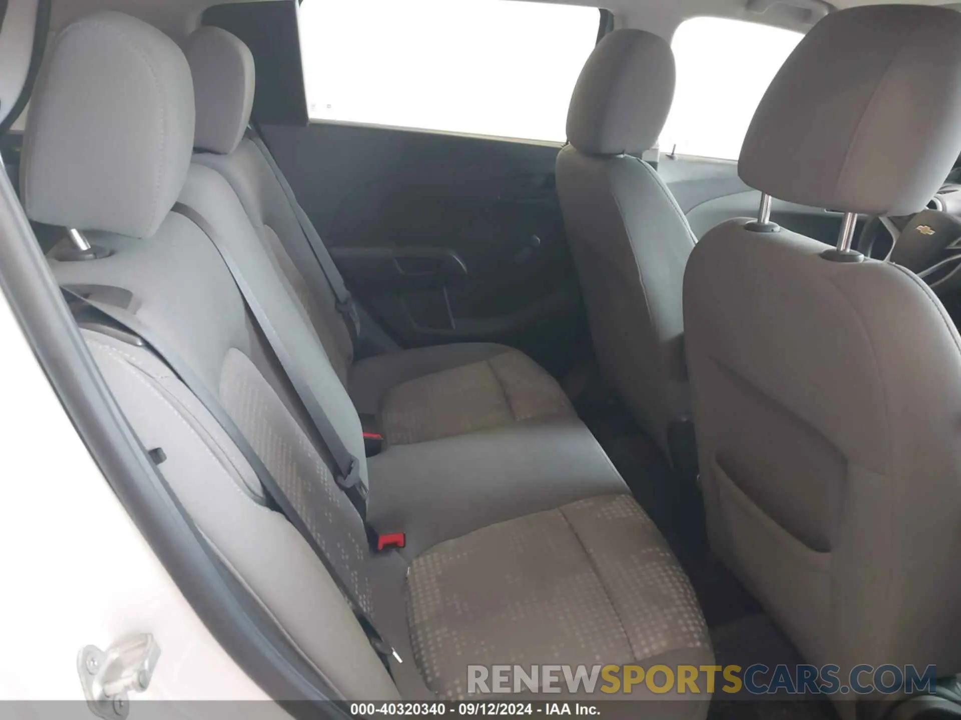 8 Photograph of a damaged car 1G1JG6SB1K4130679 CHEVROLET SONIC 2019