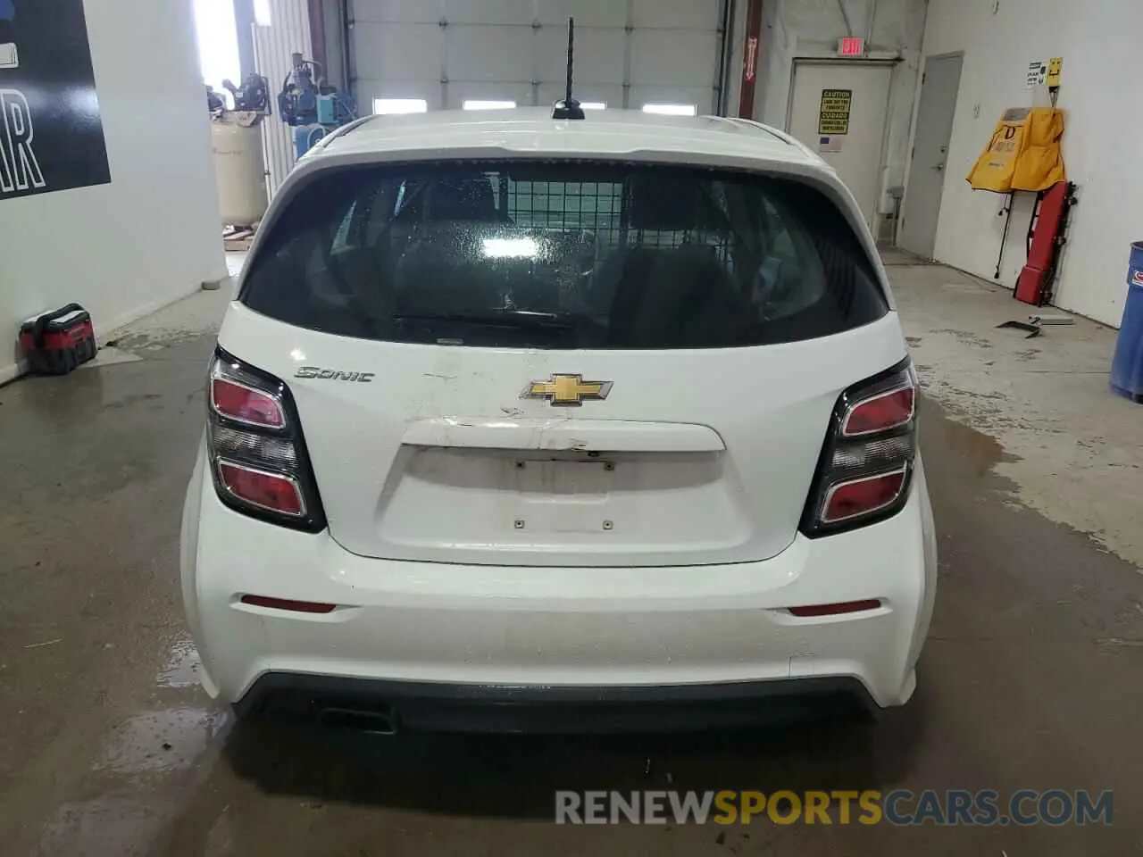 6 Photograph of a damaged car 1G1JG6SB2K4142260 CHEVROLET SONIC 2019