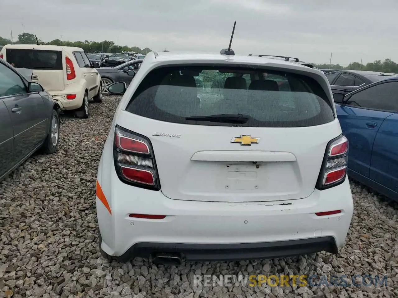6 Photograph of a damaged car 1G1JG6SB5K4128613 CHEVROLET SONIC 2019
