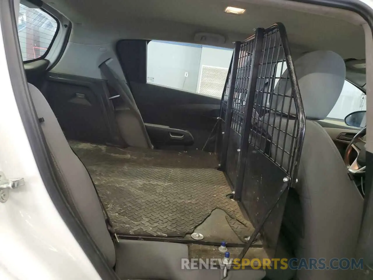 10 Photograph of a damaged car 1G1JG6SBXK4145696 CHEVROLET SONIC 2019