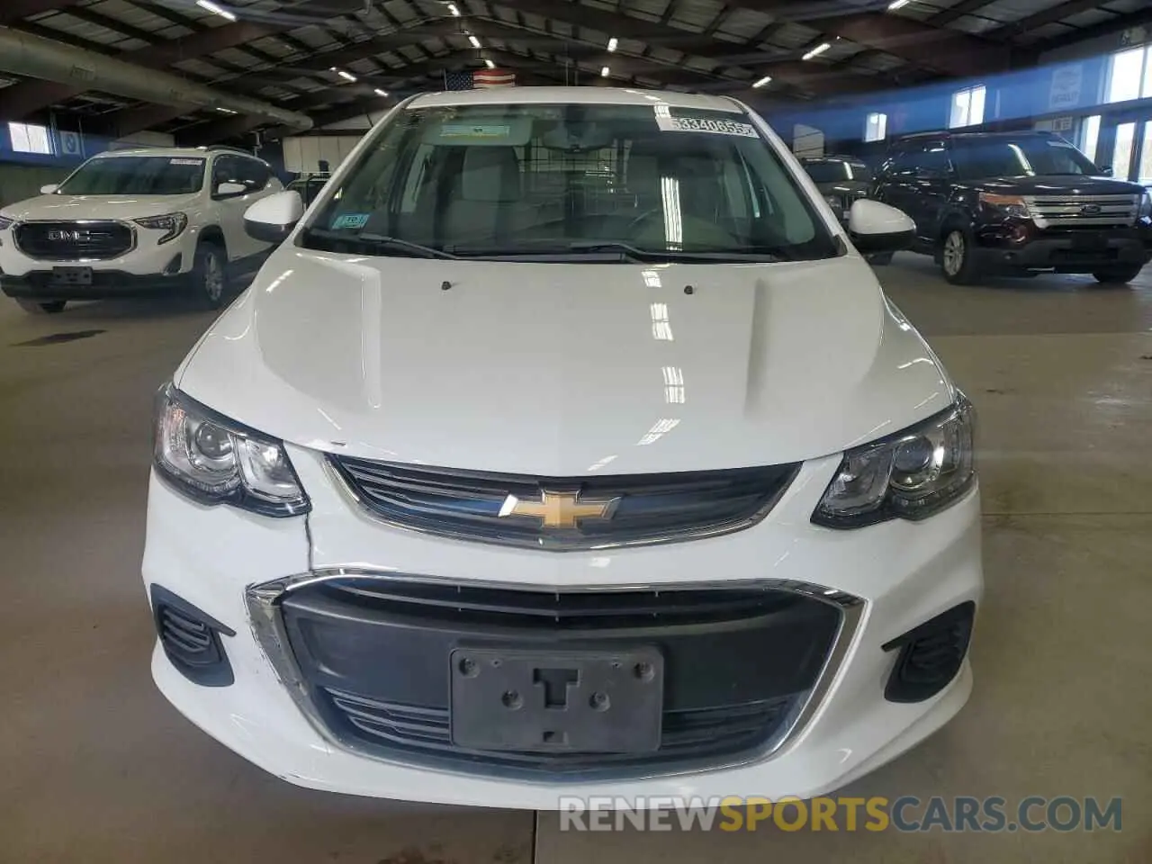 5 Photograph of a damaged car 1G1JG6SBXK4145696 CHEVROLET SONIC 2019