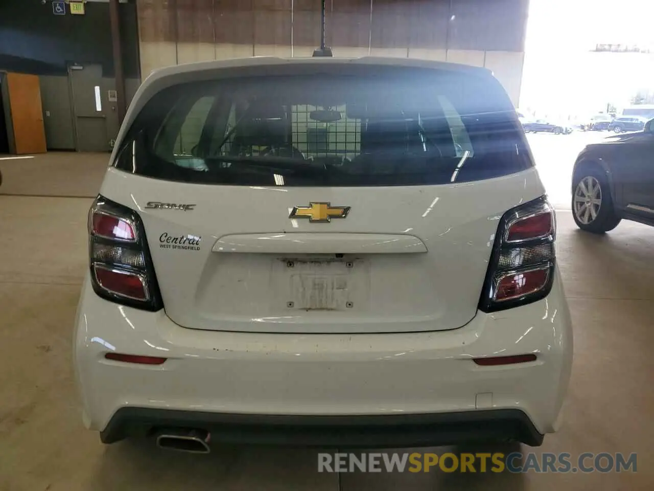 6 Photograph of a damaged car 1G1JG6SBXK4145696 CHEVROLET SONIC 2019