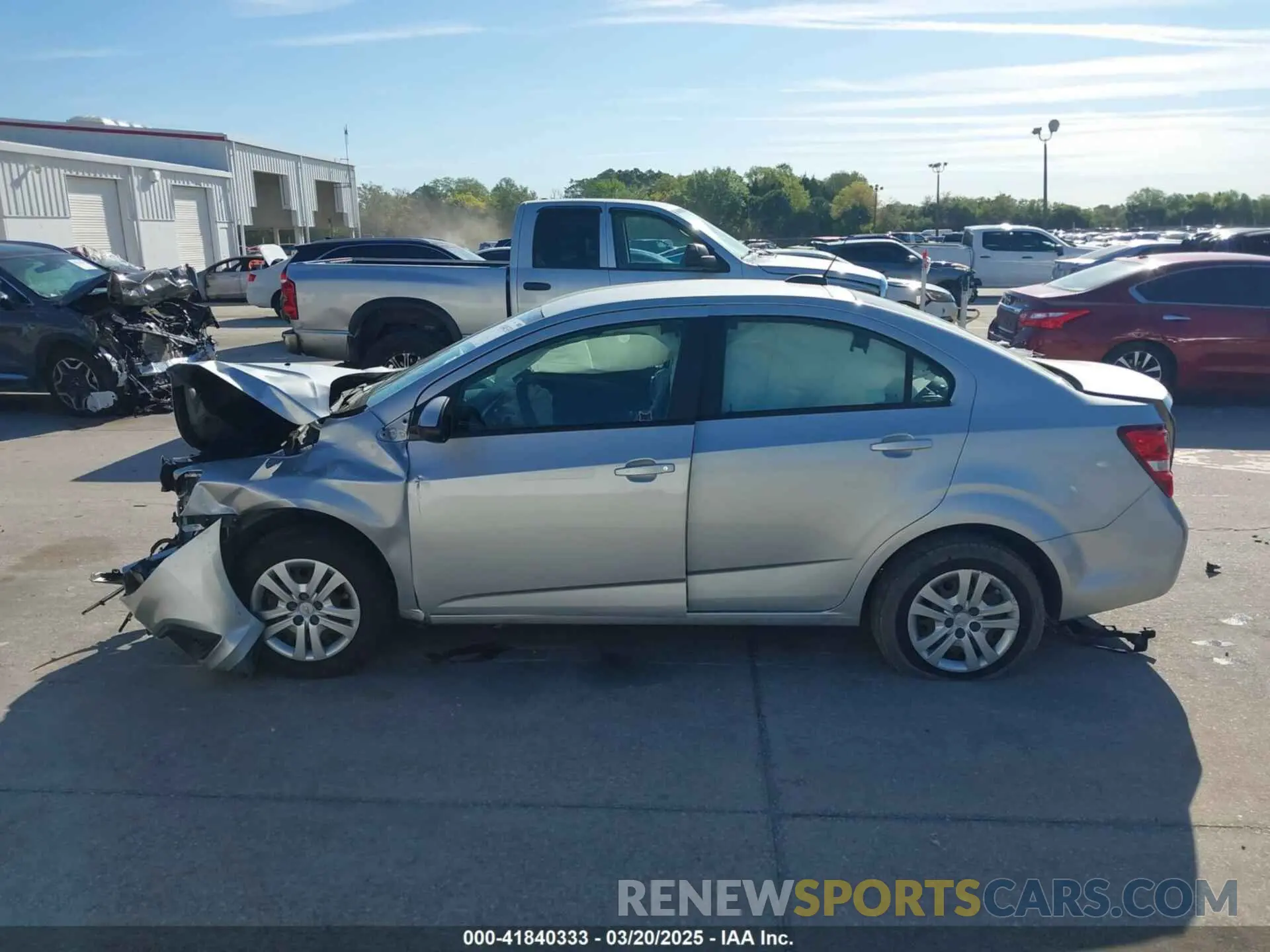 15 Photograph of a damaged car 1G1JB5SB0L4100812 CHEVROLET SONIC 2020