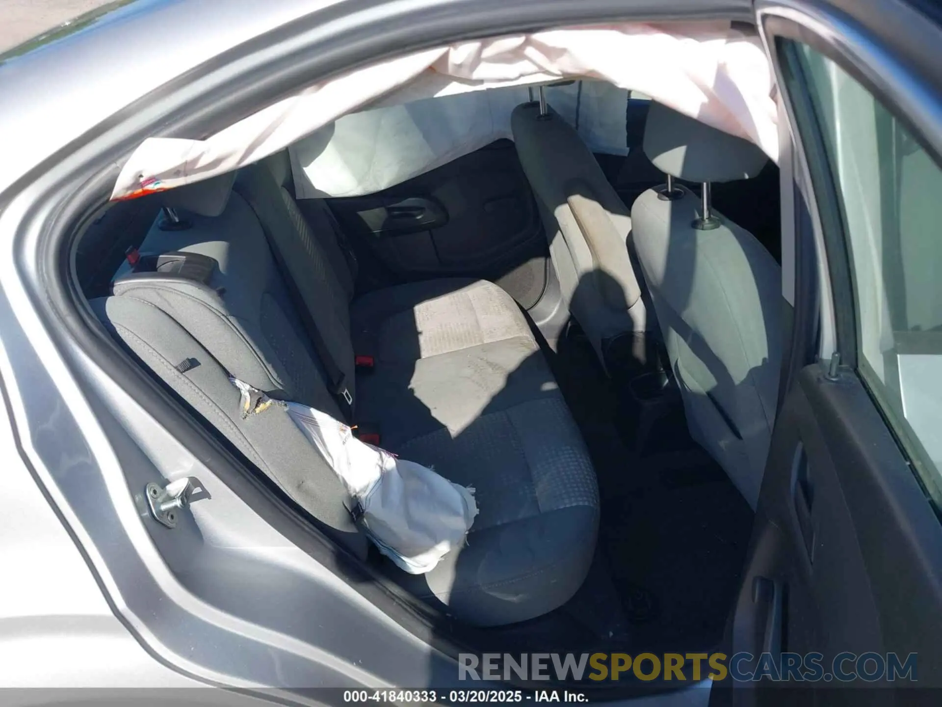 8 Photograph of a damaged car 1G1JB5SB0L4100812 CHEVROLET SONIC 2020