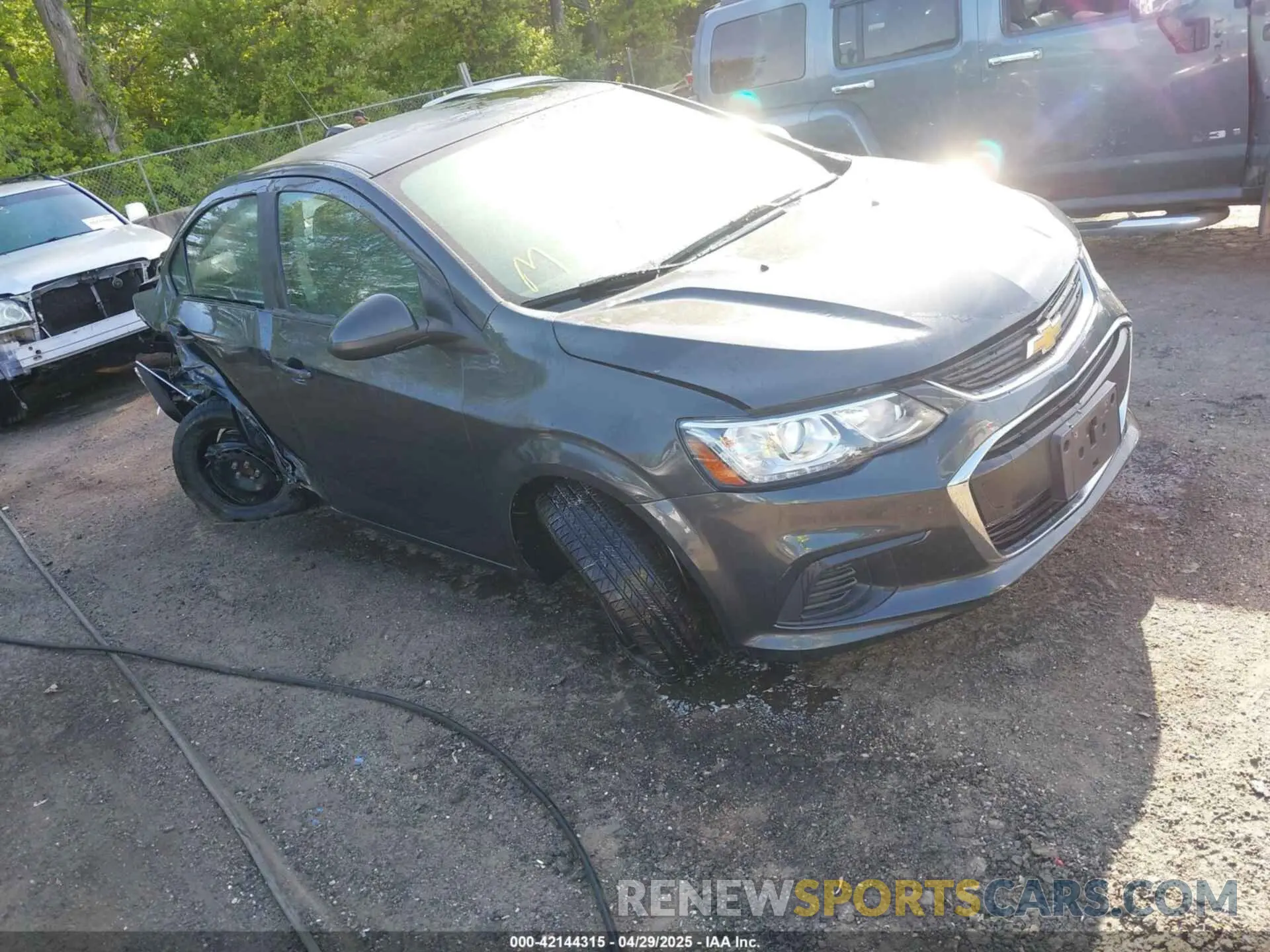 1 Photograph of a damaged car 1G1JB5SB4L4105835 CHEVROLET SONIC 2020