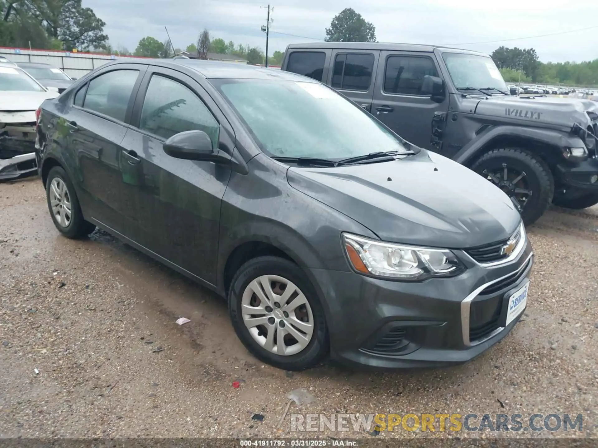 1 Photograph of a damaged car 1G1JB5SB5L4142747 CHEVROLET SONIC 2020