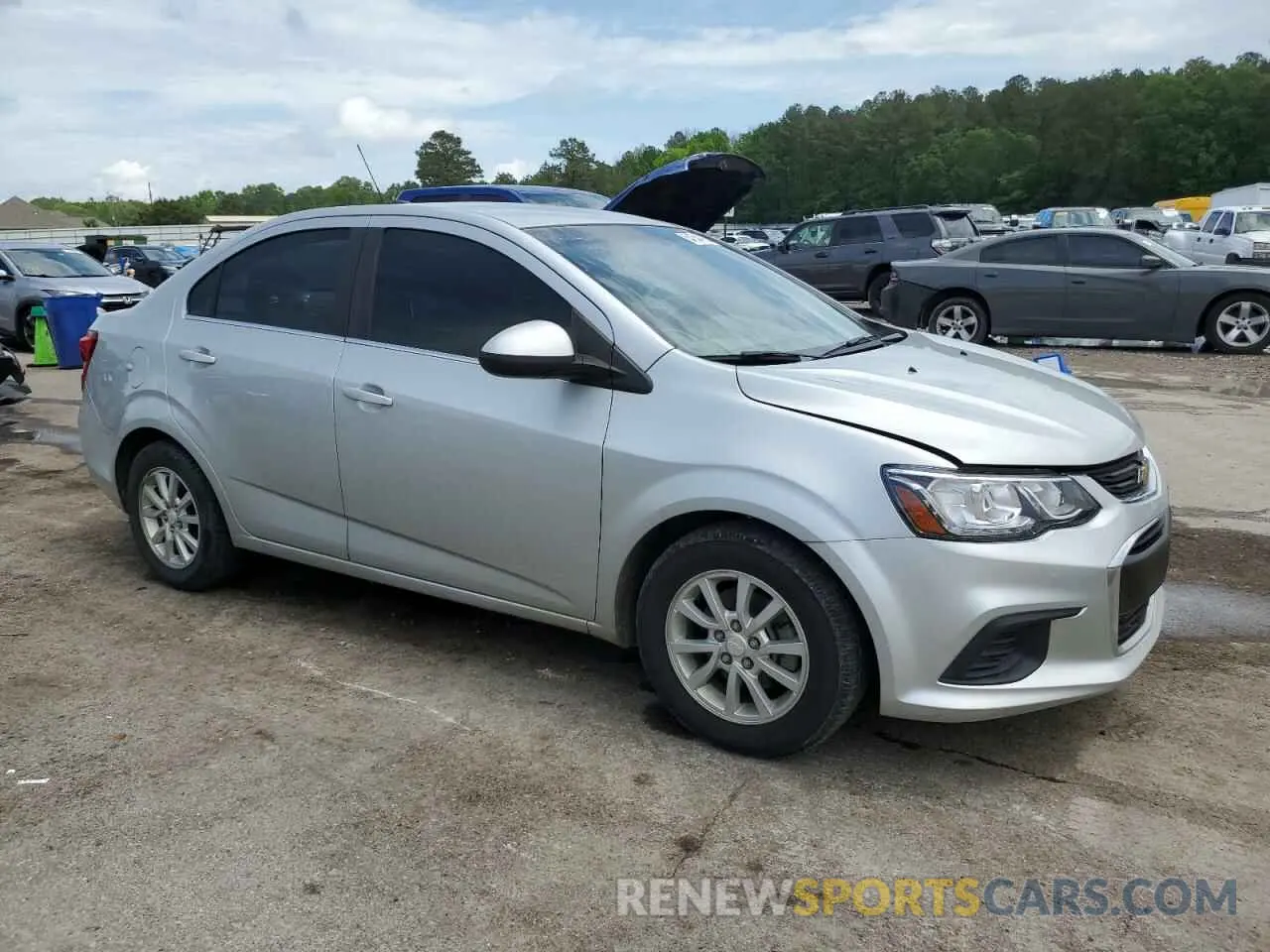 4 Photograph of a damaged car 1G1JD5SB1L4108704 CHEVROLET SONIC 2020