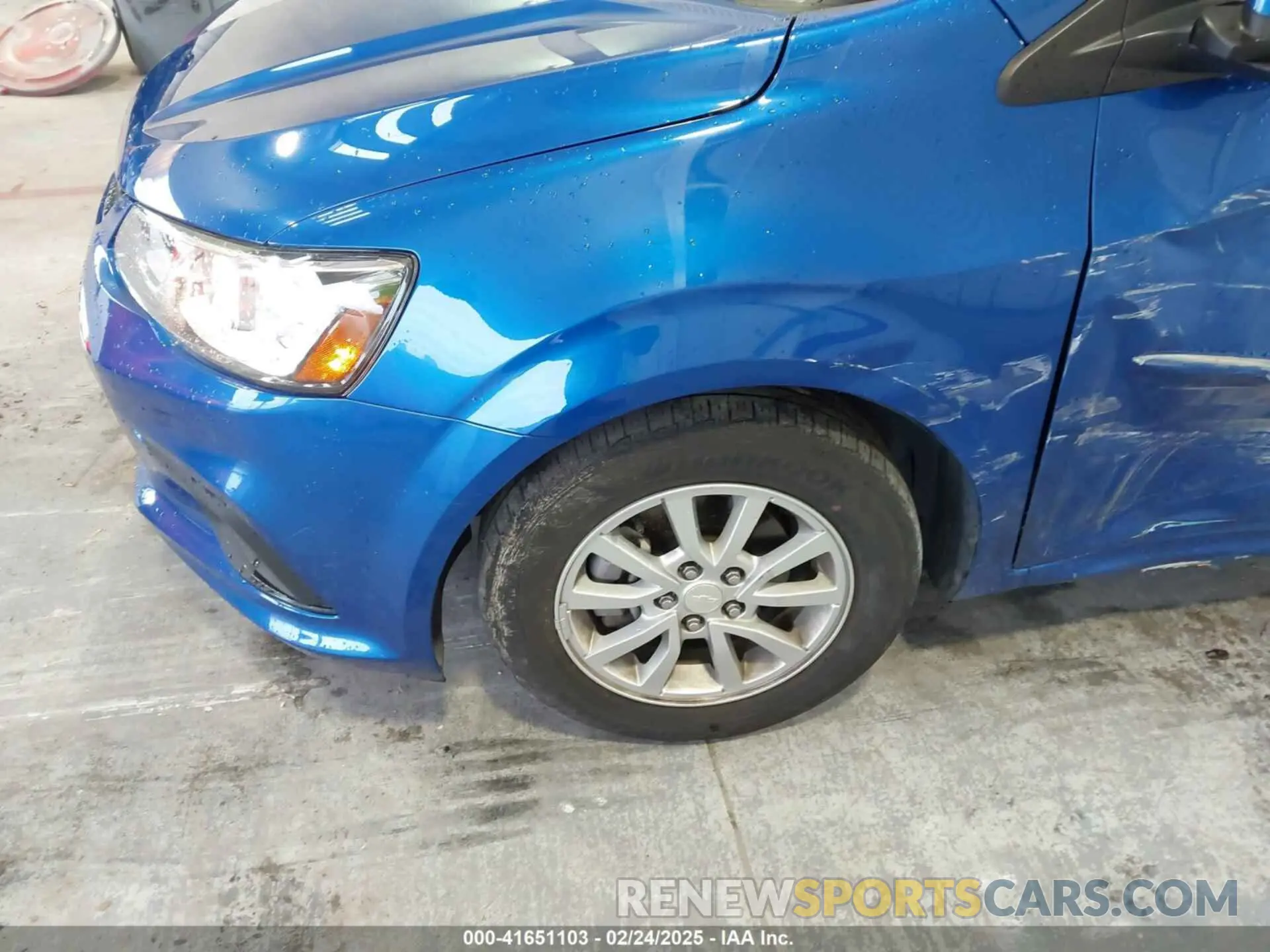 6 Photograph of a damaged car 1G1JD5SB2L4138455 CHEVROLET SONIC 2020