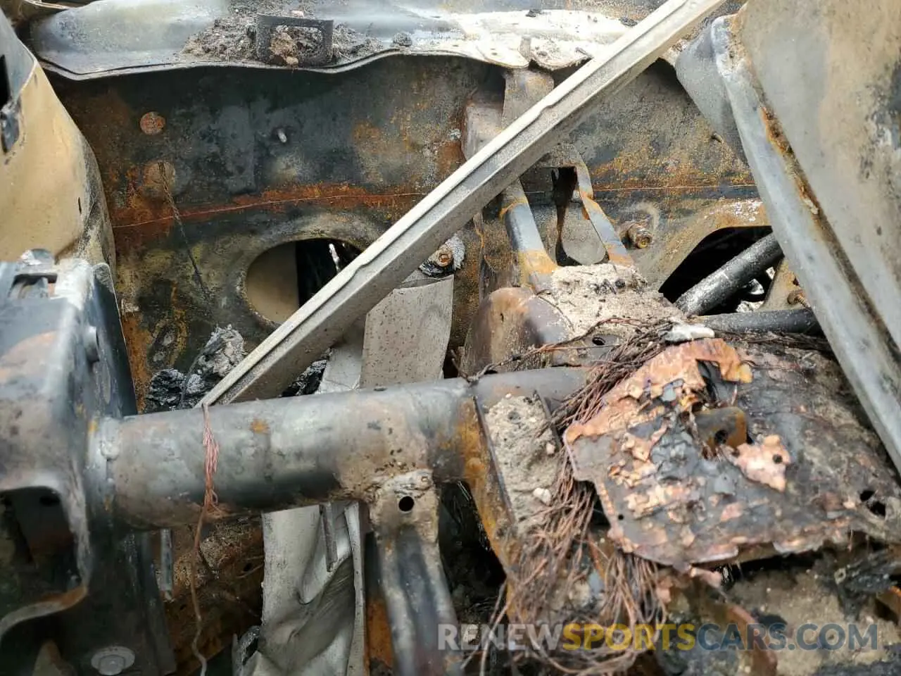 9 Photograph of a damaged car 1G1JD5SB4L4139378 CHEVROLET SONIC 2020