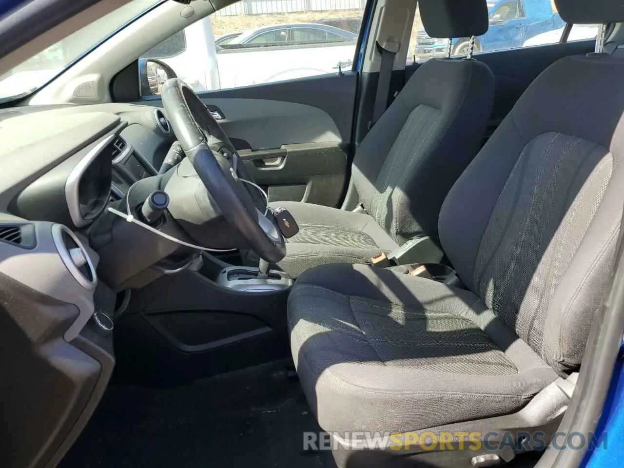 7 Photograph of a damaged car 1G1JD5SB6L4134652 CHEVROLET SONIC 2020