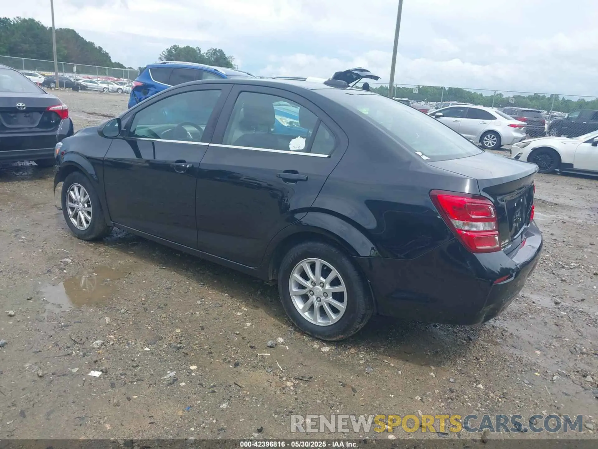 3 Photograph of a damaged car 1G1JD5SB7L4118668 CHEVROLET SONIC 2020