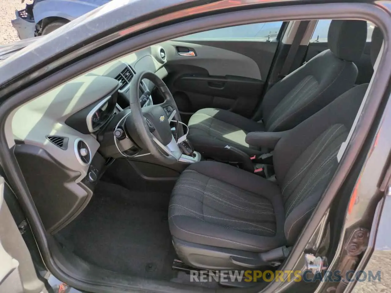 7 Photograph of a damaged car 1G1JD5SB9L4118011 CHEVROLET SONIC 2020
